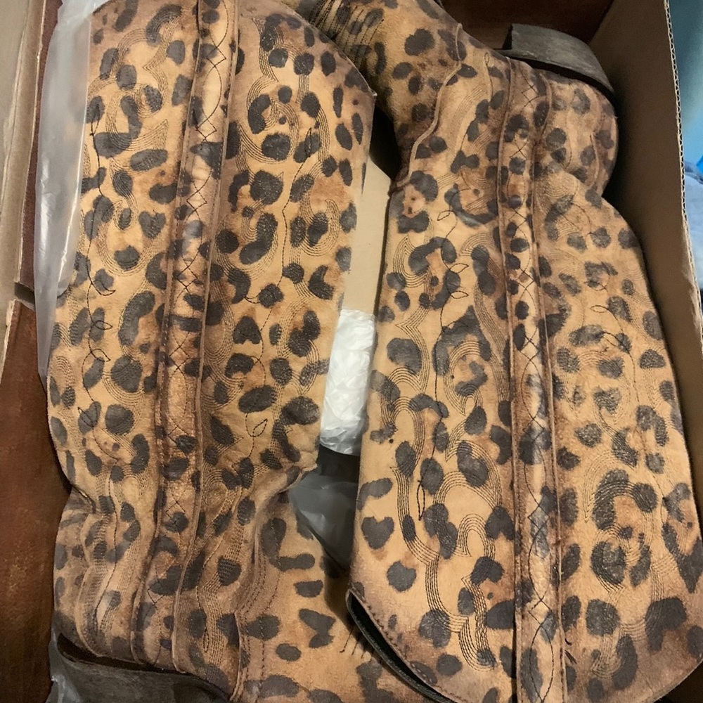 Womens leopard cowboy boots